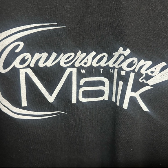 Black 'Conversations with Malik' Podcast Men's Black White Mic T Shirt - Picture 2 of 3
